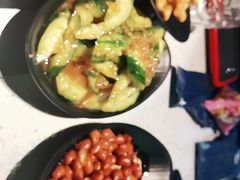 -大成活海鲜烧烤龙虾(静安大融城店)