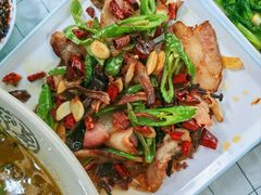 -土砂锅生态山庄·非遗砂锅雅鱼