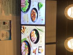 -陕味食族(西小口路店)