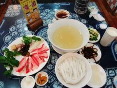 -桥香园云南过桥米线(金马碧鸡店)