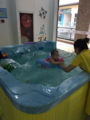 -Cool-Fun蓝鲸π水育早教中心(金山万达海汇街店)