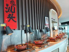 -亚洲国际大酒店·云顶阁旋转自助餐厅