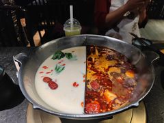 -湊湊火锅·茶憩(新中关购物中心店)