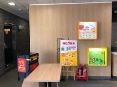 用餐区-麦当劳(燕顺路店)