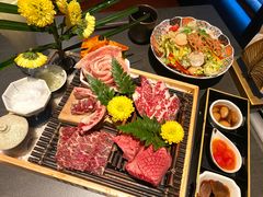 -铭牛烧肉·和牛海鲜自助(高新月牙湖店)