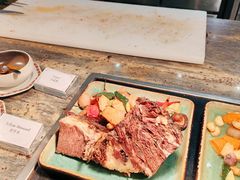 烤猪肉-白天鹅宾馆·流浮阁咖啡厅