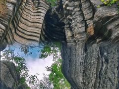 -梭布垭石林景区