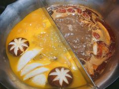 -湊湊火锅·茶憩(恒隆广场店)