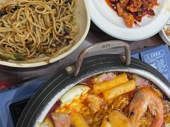 -贵宾庄炸酱面·韩式料理(高区店)