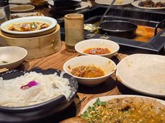 -老牌坊云南鱼豆花火锅(嵩山店)