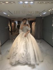 -GRACE KELLY婚纱与礼服(北京店)