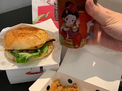-必胜客(砂之船中东奥莱店)
