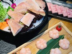 -湊湊火锅·茶憩(南京东路悦荟店)