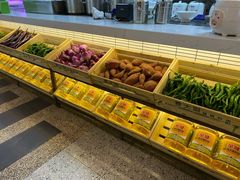 自助取餐区-费大厨辣椒炒肉(万家丽一店)