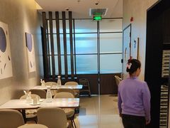 -必胜客(WOW南雄店)