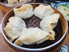 荠菜蒸饺-刘长兴(卫岗店)