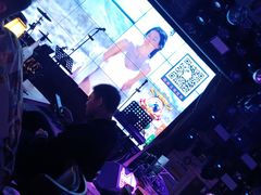 -胡桃里乐队酒馆