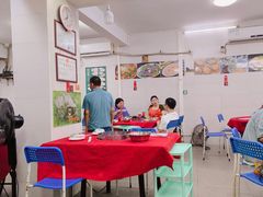 -花苑美食横琴生蚝火锅(拱北粤华路店)