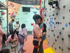 -蓝天攀岩-青少年训练(罗湖益田假日广场店)