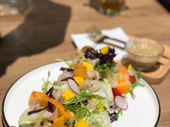 芒果鲜虾沙律-GOTLOT COFFEE&KITCHEN角落厨房NOOK店