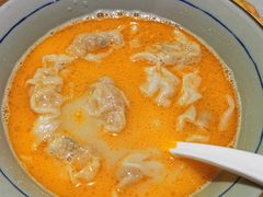 金汤黄鱼馄饨-蟹黄鱼·深夜面馆(巨鹿路店)