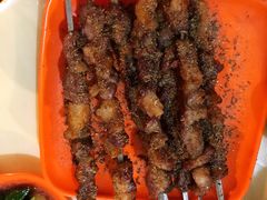 -洞庭洲·防空洞火锅·烧烤·铜锅涮肉(新百广场店)