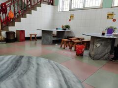 大堂-再回首鸡肉米线(人民路一店)