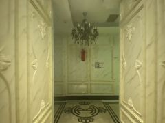 -皇马纯KTV·量贩·聚会(民治店)