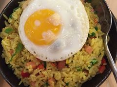 -来龙里 精致 东南亚餐室(万象城店)