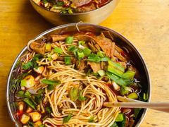 -薛记襄阳香辣牛肉面(平安路店)