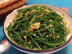 -一个勺子新疆锡伯主题私房菜(红墙巷49号院店)