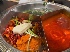 -廖掌柜·重庆鲜货火锅(上海首店)