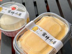 -蜜蜂小象·榴莲千层蛋糕(时代汇11栋店)