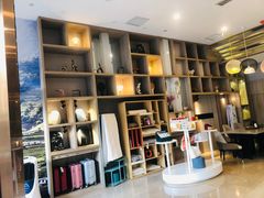 -西安大雁塔科技大学地铁站亚朵酒店