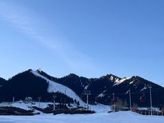 -丝绸之路山地度假区滑雪场
