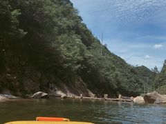 -安吉龙王山峡谷漂流