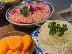 -巴卤社老火锅(财富店)