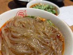 -万记麻辣烫国展总店