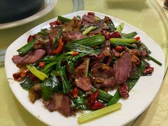 腊肉-八景休閒山莊  廣東十大名山莊