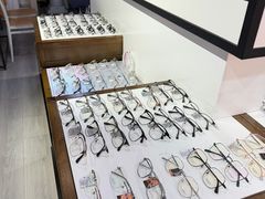 -零度眼镜·宝视友·蔡司依视路(吾悦花街店)