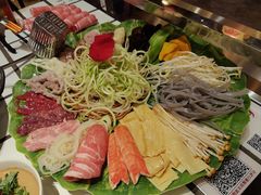 -朱光玉火锅馆·太原旗舰(钟楼街店)