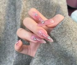 -LILY NAILS美甲美睫