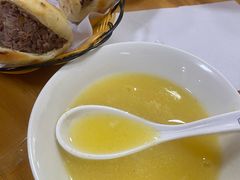 -闫家驴肉火烧(五四店)