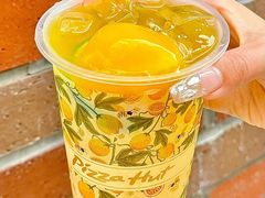 -必胜客(打浦桥日月光店)