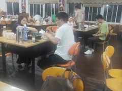 大堂-皖北巫氏三胖地锅鸡(长淮总店)