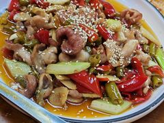 尖椒鱼肚-青山青豆花·笑禅豆腐鱼(黄泥塝店)