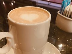 拿铁-上海锦江汤臣洲际大酒店柒酒廊