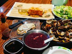 -蚝堡海鲜·威海菜·海肠捞饭·烧烤·亚洲吃蚝公司(幸福门店)