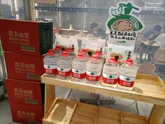 -老乡鸡(上海白玉兰广场店)