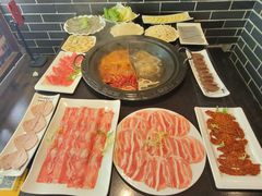 -宽板凳老灶火锅(簋街店)